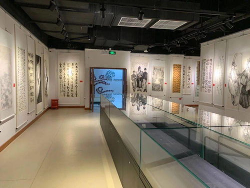 情系長三角，翰墨頌祖國——上海浦東藝術(shù)家作品展暨禮儀服務(wù)紀(jì)實(shí)